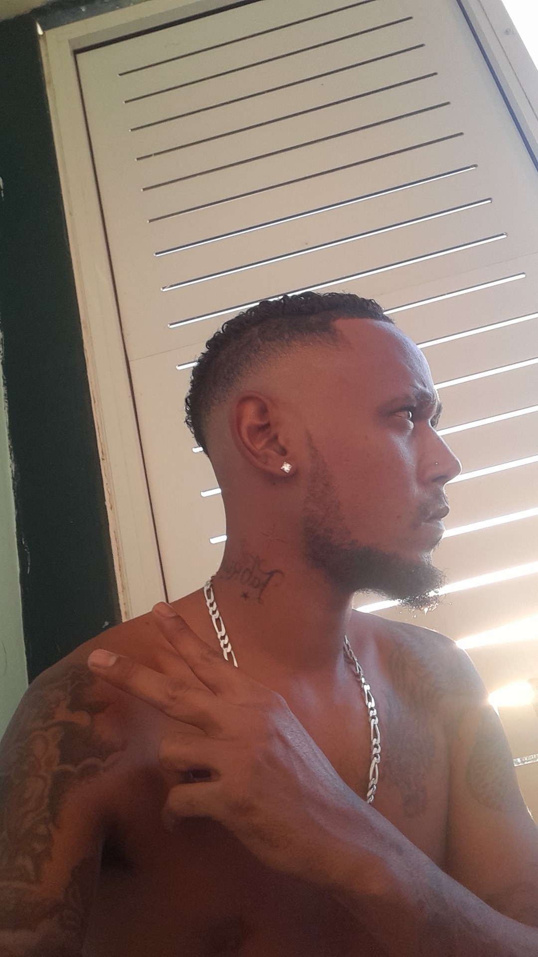 Profil de Laurys, 32 ans, Rencontre Mature à Mecher