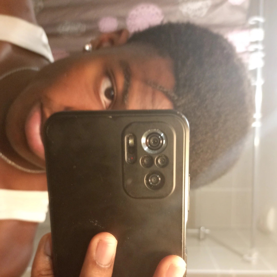 Profil de Ammar, 20 ans, Rencontre Mature à Schrassig