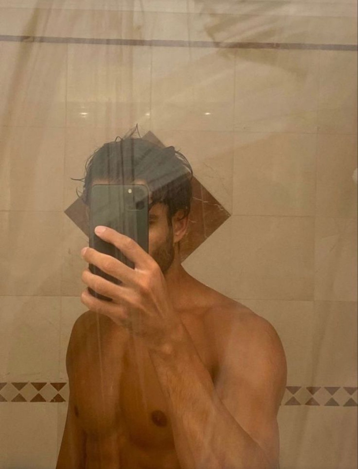 Profil de Ilann, 25 ans, Rencontre Mature à Direndall