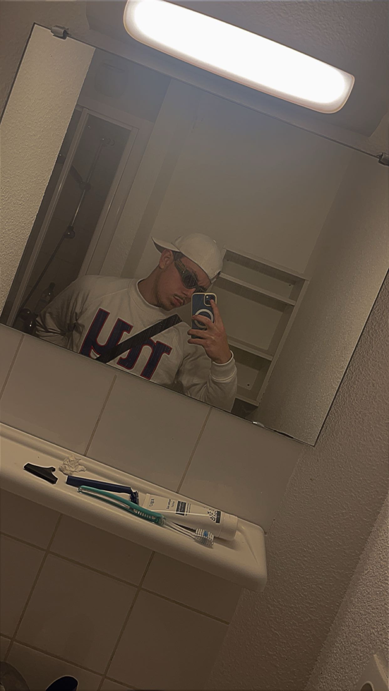 Profil de Jianny, 20 ans, Rencontre Mature à Parc Hosingen