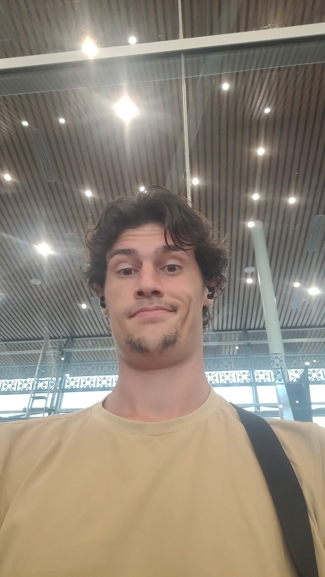 Profil de Mohamed-youssef, 22 ans, Rencontre Mature à Niederwampach