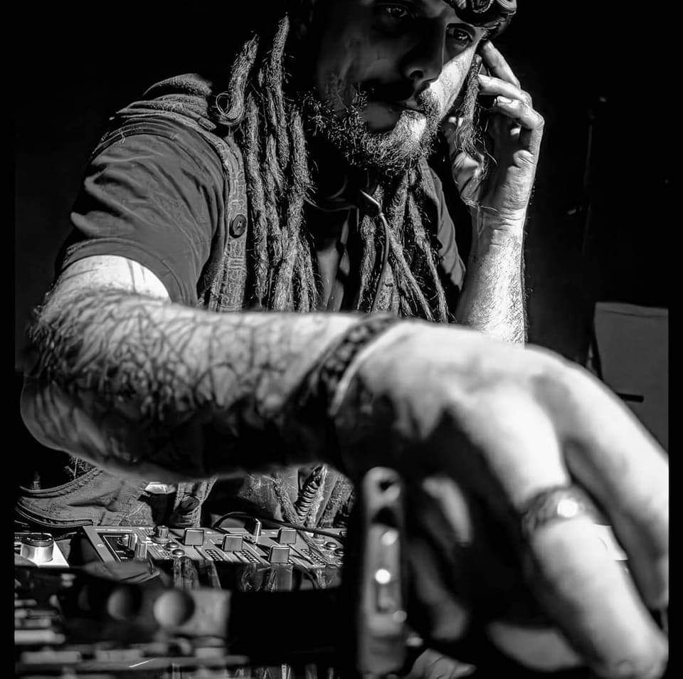 Profil de Houssam, 36 ans, Rencontre Mature à Colbette