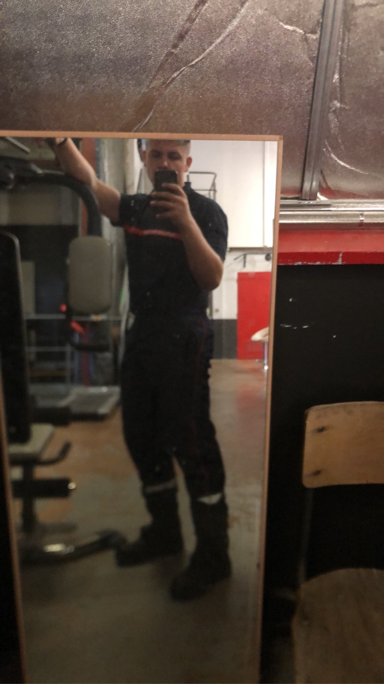 Profil de Flavius, 22 ans, Rencontre Mature à Holler