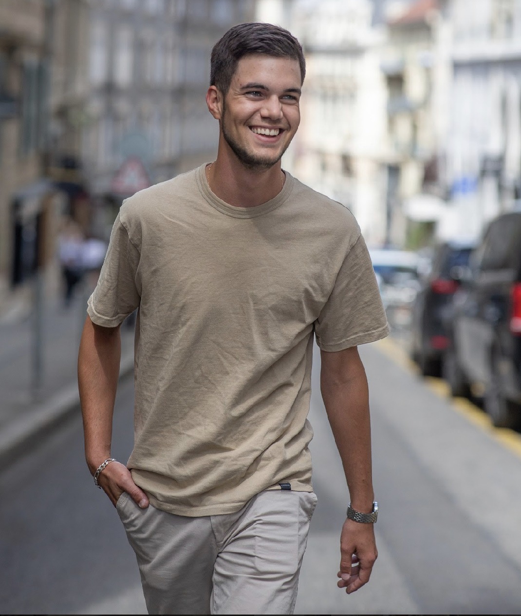 Profil de Bernardo, 23 ans, Rencontre Mature à Oberglabach