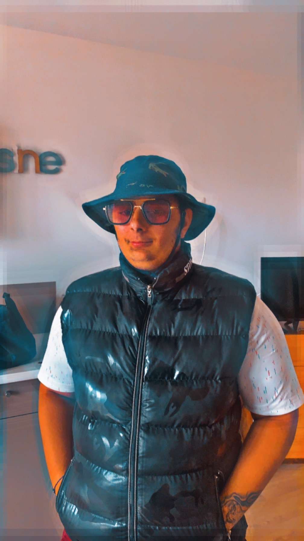 Profil de Lowell, 21 ans, Rencontre Mature à Garnich