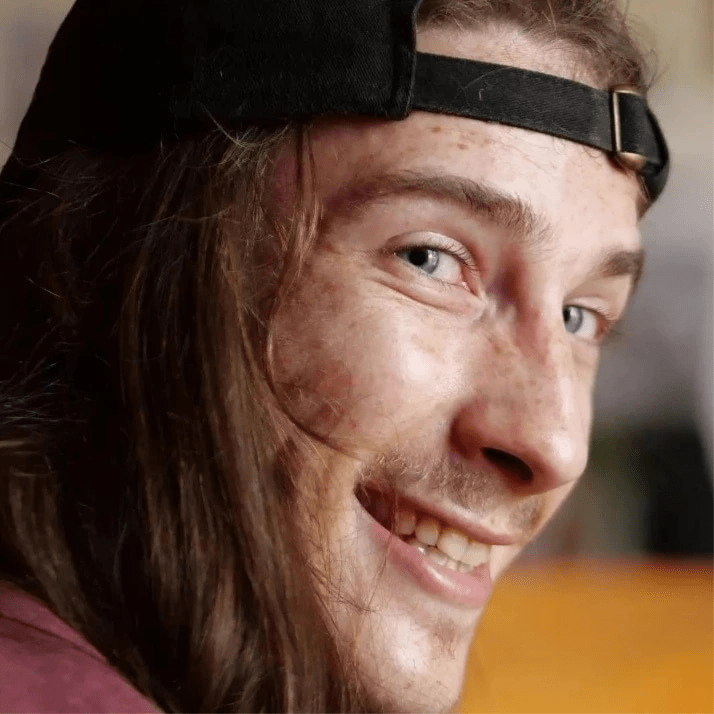 Profil de Houari, 28 ans, Rencontre Mature à Burden