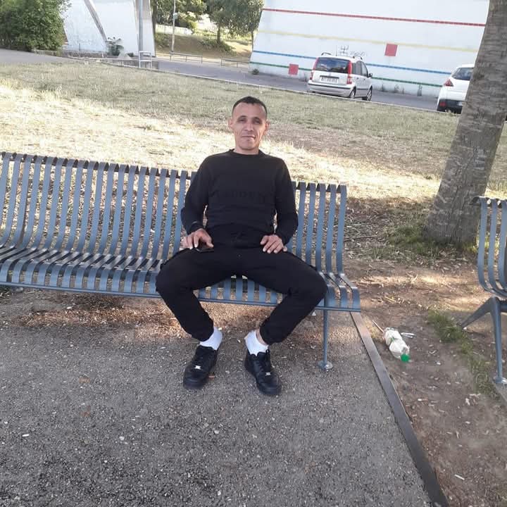 Profil de Sina, 35 ans, Rencontre Mature à Lausdorn