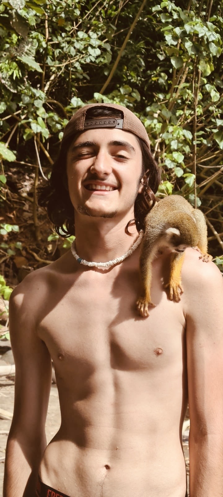 Profil de Kewen, 19 ans, Rencontre Mature à Linger