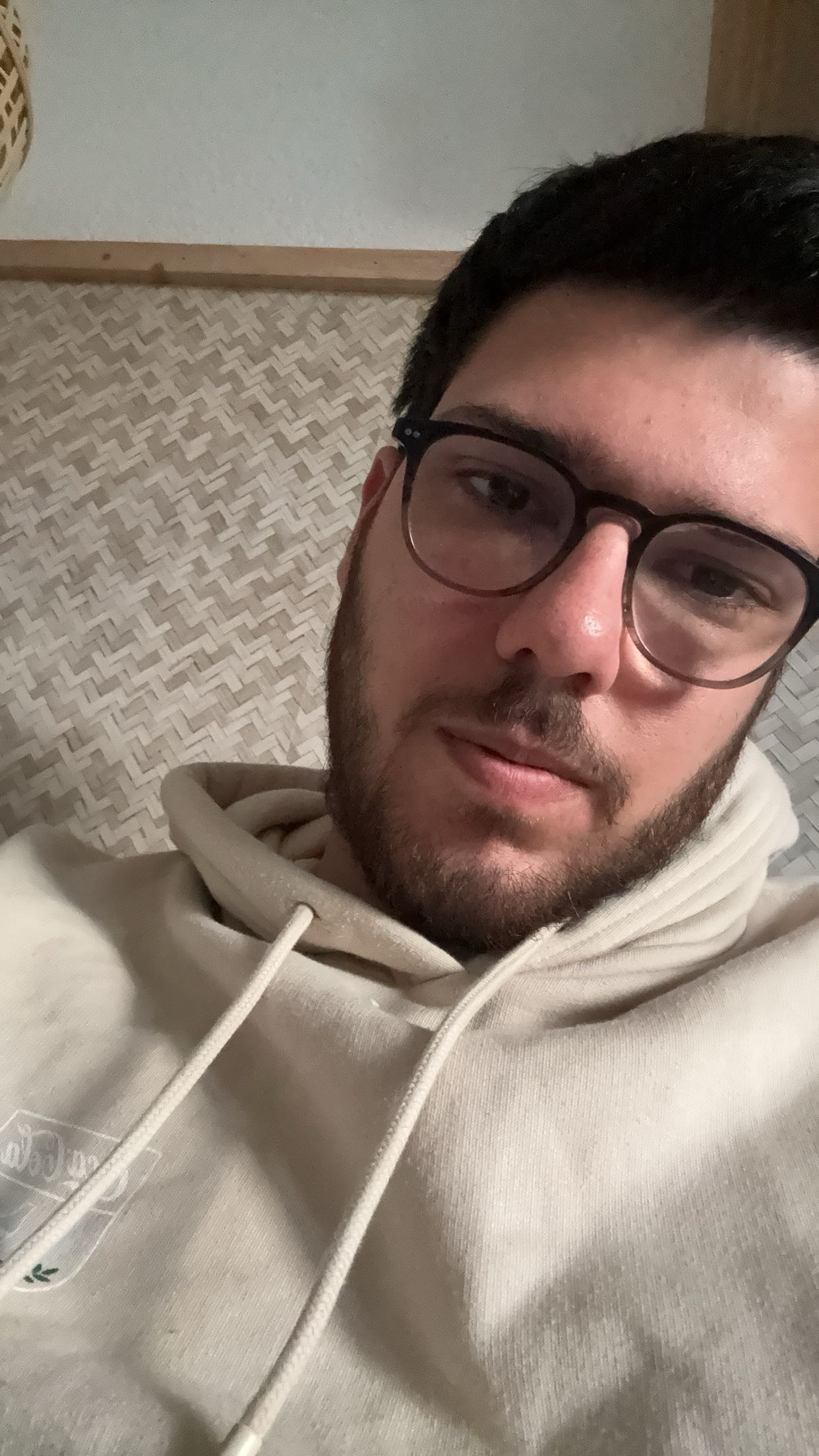 Profil de Reyan, 23 ans, Rencontre Mature à Munshausen