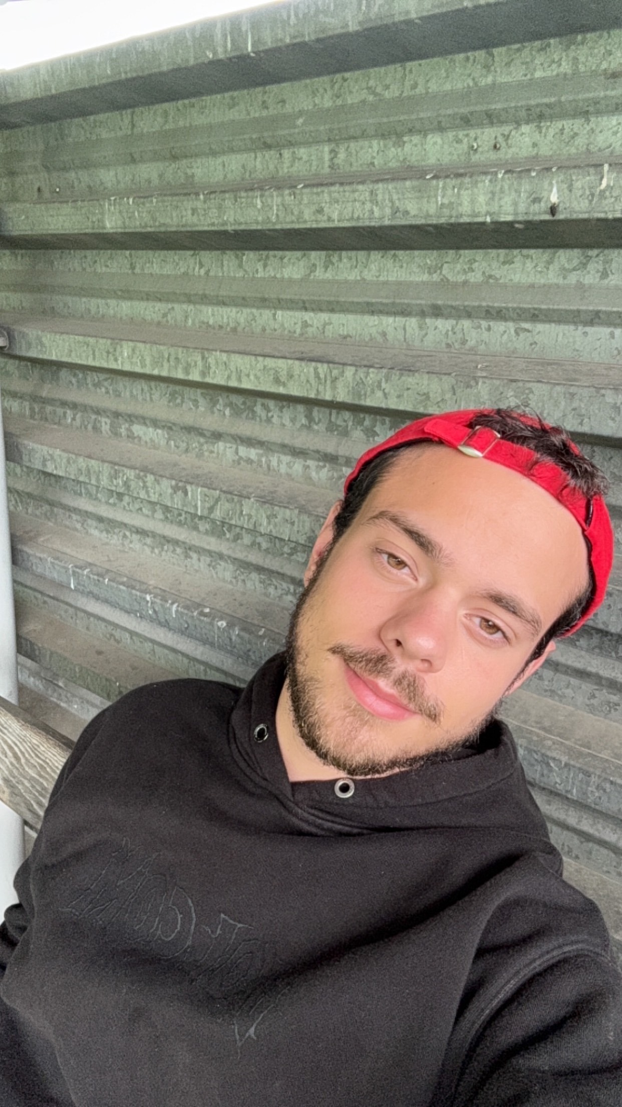 Profil de Fehd, 21 ans, Rencontre Mature à Kalborn