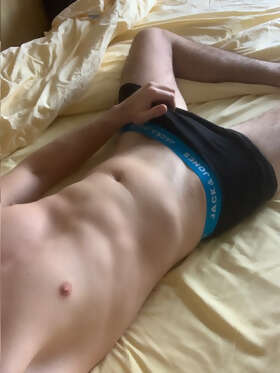 Profil de Israfil, 30 ans, Rencontre Mature à Grundhof