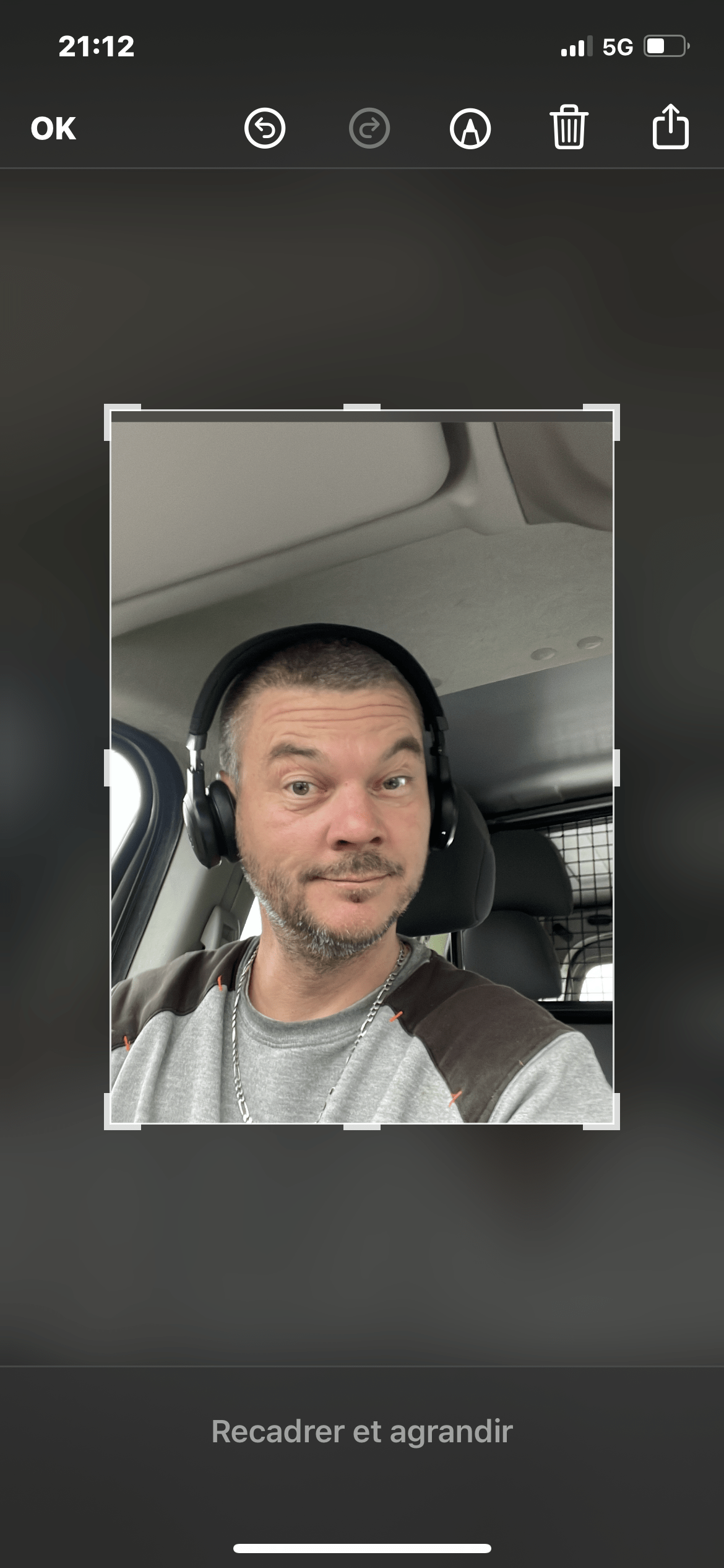 Profil de Lee-roy, 25 ans, Rencontre Mature à Mompach