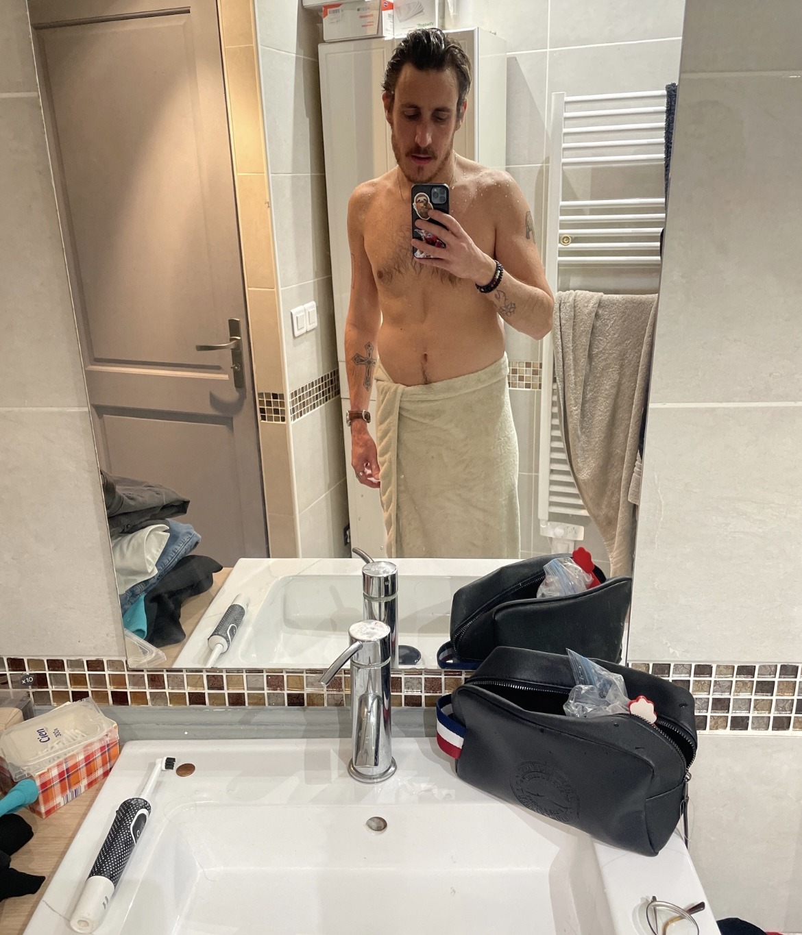 Profil de Konrad, 33 ans, Rencontre Mature à Linger