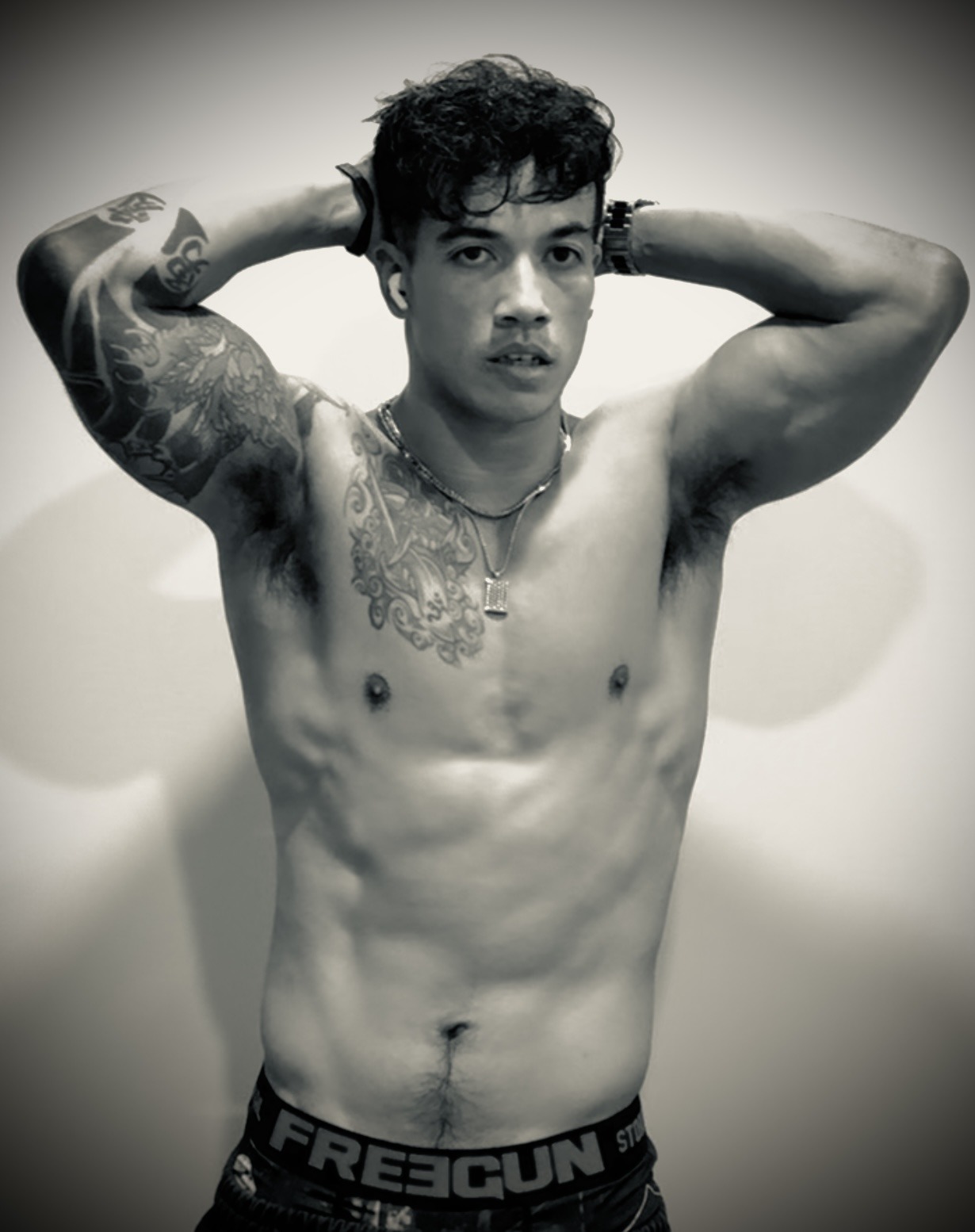 Profil de Fousseynou, 34 ans, Rencontre Mature à Holzthum