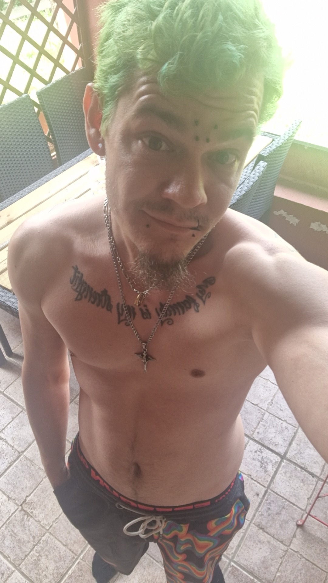 Profil de Muaz, 28 ans, Rencontre Mature à Mertert