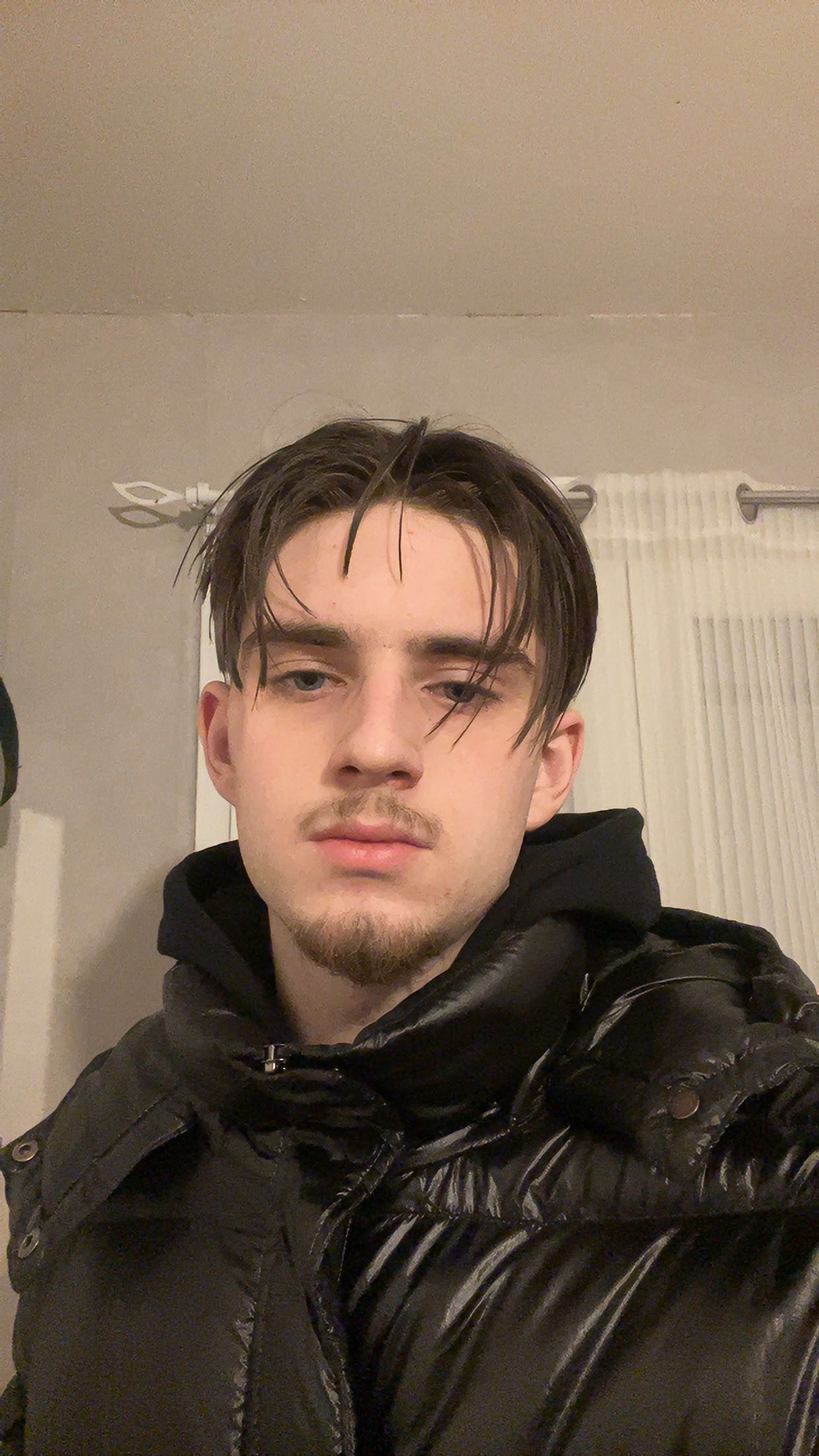 Profil de Juba, 20 ans, Rencontre Mature à Eisenborn