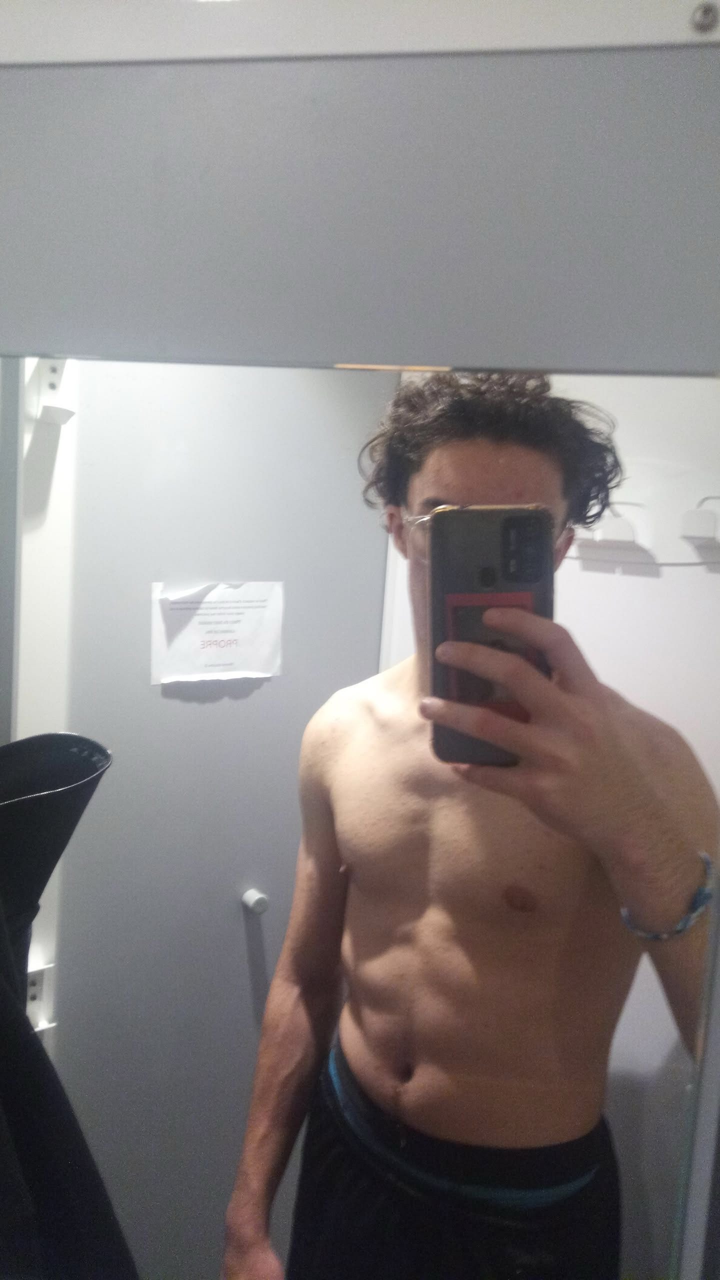 Profil de Emry, 19 ans, Rencontre Mature à Lausdorn