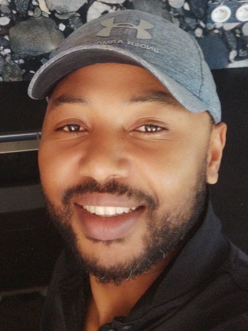 Profil de Apollin, 40 ans, Rencontre Mature à Vallée de l'Ernz