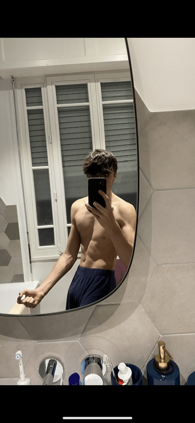 Profil de Raul, 19 ans, Rencontre Mature à Putscheid